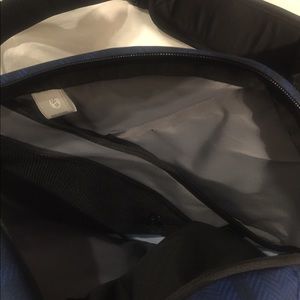 adidas citywide sling